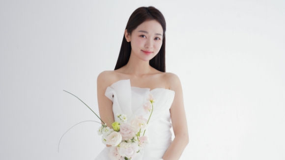 ニキビが治って結婚する女性